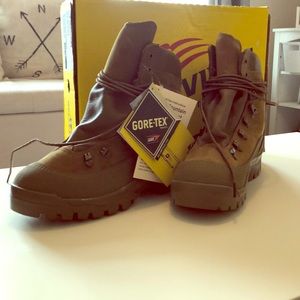 Belleville Army Mountain Combat Boots NEW